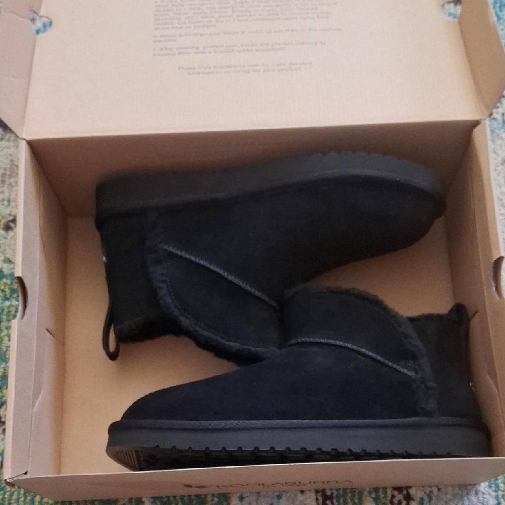 Koolaburra by UGG Black Boots Size 10